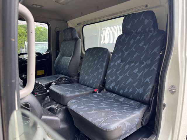 日野自動車 レンジャー ＡＴ H29年 (近畿) 99