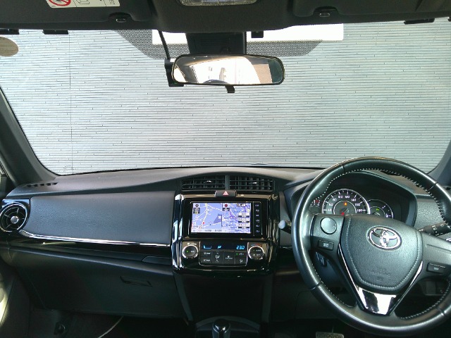 トヨタ カローラフィールダー １．５ Ｇ Ｗ×Ｂ R1年 (関東) 99