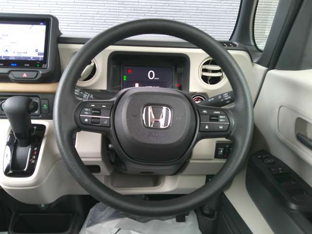 ホンダ Ｎ　ＢＯＸ ６６０ ファッションスタイル ２トーン R8年 (関東) 99