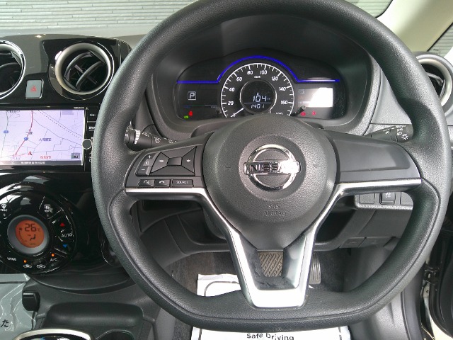 日産 ノート １．２ Ｅ－ＰＯＷＥＲ Ｘ R1年 (関東) 99