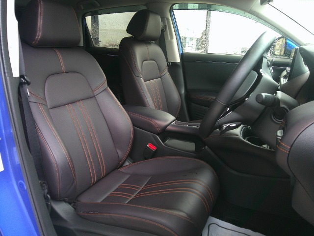 ホンダ ＺＲ－Ｖ ２．０ Ｅ：ＨＥＶ Ｚ R5年 (関東) 99
