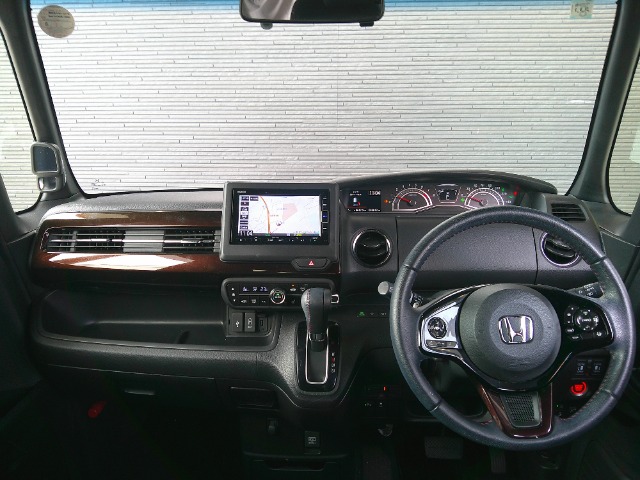 ホンダ Ｎ　ＢＯＸ カスタム ６６０ Ｌ ターボ R3年 (関東) 99