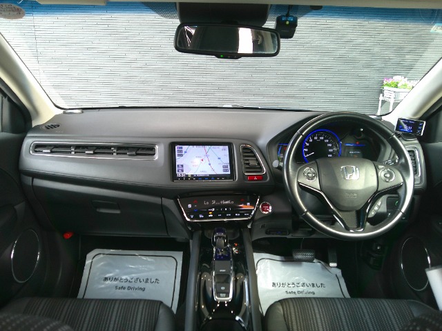 ホンダ ヴェゼル １．５ ハイブリッド Ｚ H28年 (関東) 99