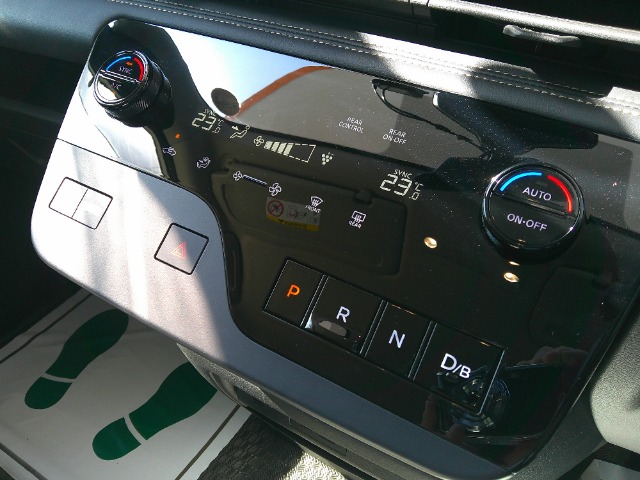 日産 セレナ １．４ Ｅ－ＰＯＷＥＲ ハイウェイスターＶ R5年 (関東) 99