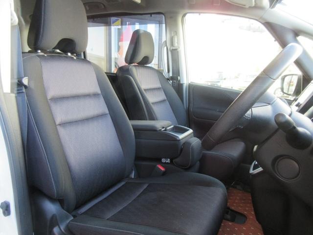 日産 セレナ ２．０ ハイウェイスター Ｖ H30年 (関東) 99