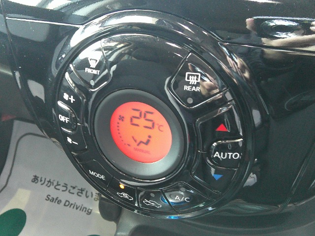 日産 ノート １．２ Ｅ－ＰＯＷＥＲ Ｘ H29年 (関東) 99