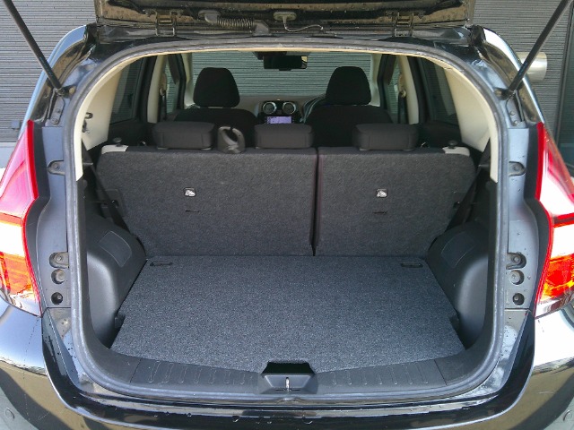 日産 ノート １．２ Ｅ－ＰＯＷＥＲ Ｘ H29年 (関東) 99