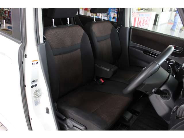 日産 ルークス ６６０ ハイウェイスター ターボ H22年 (関東) 99