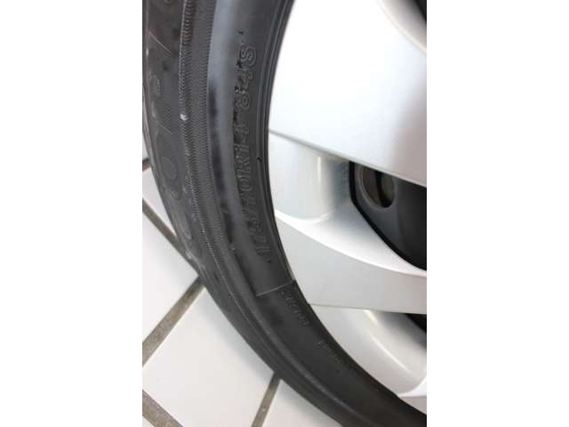 トヨタ ヤリス １．０ Ｇ R2年 (関東) 99