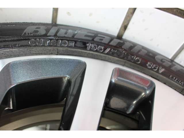 トヨタ シエンタ　ハイブリッド ハイブリッド １．５ ファンベース Ｇ R2年 (関東) 99