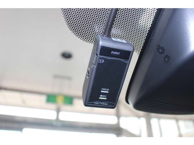トヨタ アクア １．５ Ｓ H30年 (関東) 99