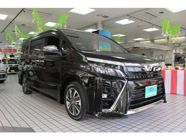 トヨタ ヴォクシー ２．０ ＺＳ 煌ＩＩ R2年 (関東) 99