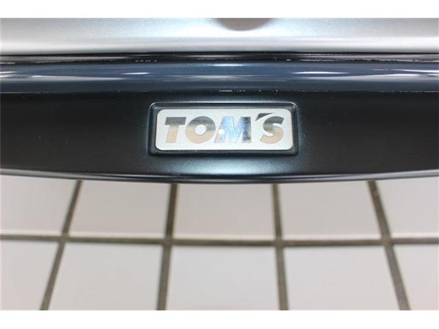 トヨタ カローラ １．８ ハイブリッド ＷＸＢ R4年 (関東) 99