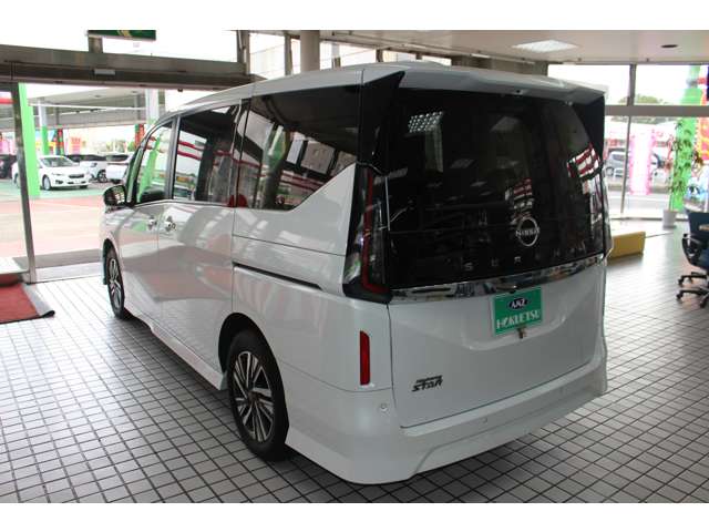 日産 セレナ ２．０ ハイウェイスターＶ R5年 (関東) 99