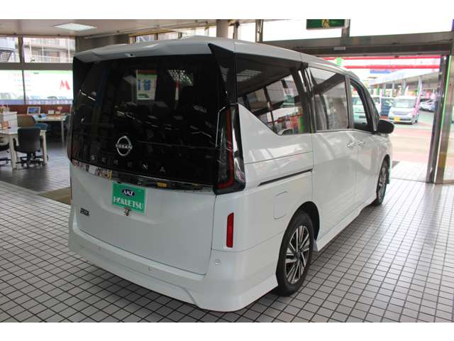 日産 セレナ ２．０ ハイウェイスターＶ R5年 (関東) 99
