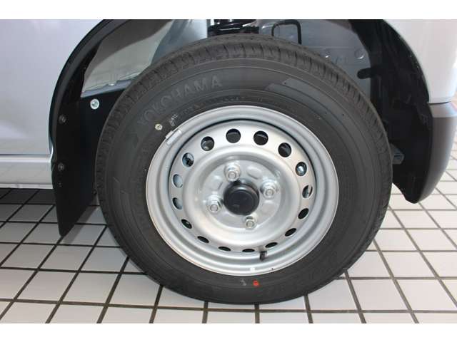 ダイハツ ハイゼットカーゴ ６６０ デラックス R8年 (関東) 99