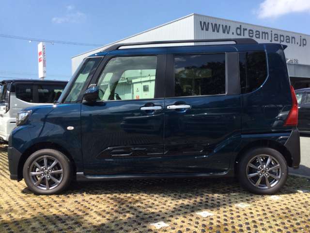 ダイハツ タント ６６０ ファンクロス ＥＣＯＩＤＬＥ非装着車 R7年 (近畿) 99