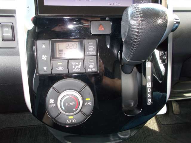 ダイハツ タント ６６０ カスタム ＲＳ ＳＡＩＩＩ H30年 () 99