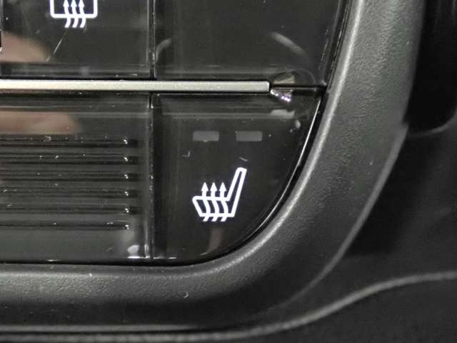 ホンダ Ｎ　ＢＯＸ カスタム ６６０ Ｌ R4年 (近畿) 99
