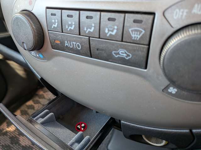 ダイハツ ミラジーノ ６６０ プレミアムＸ ４ＷＤ H18年 () 99