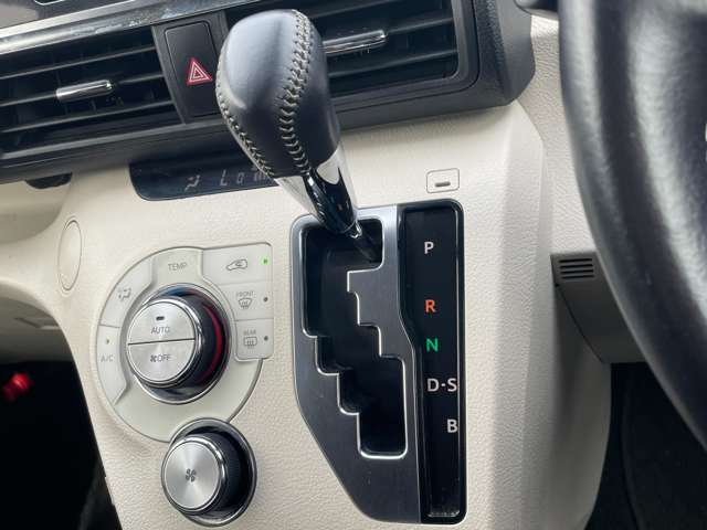 トヨタ シエンタ １．５ Ｇ H27年 (東北) 99
