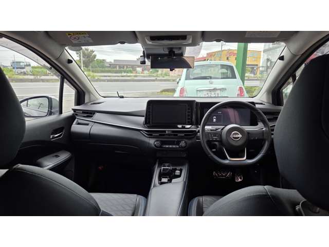 日産 ノート １．２ ＡＵＴＥＣＨ R4年 () 99