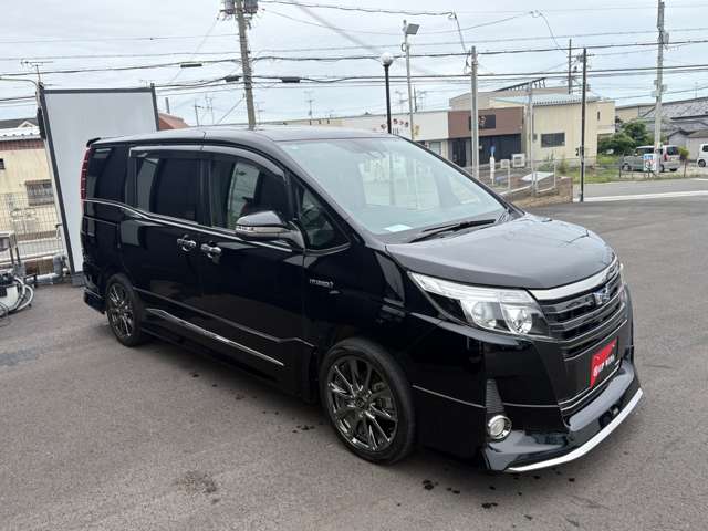 トヨタ ノア １．８ ハイブリッド ＳＩ ＷＸＢ H28年 (近畿) 99