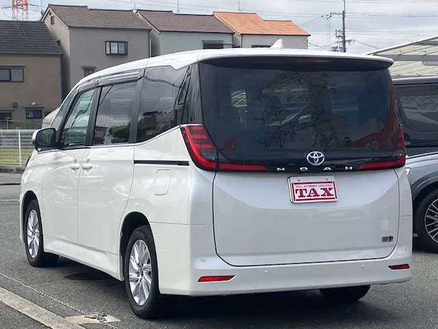 トヨタ ノア １．８ ハイブリッド Ｚ R4年 (近畿) 99