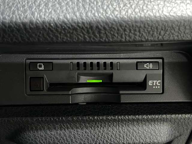 トヨタ ヴォクシー ２．０ ＺＳ H29年 () 99