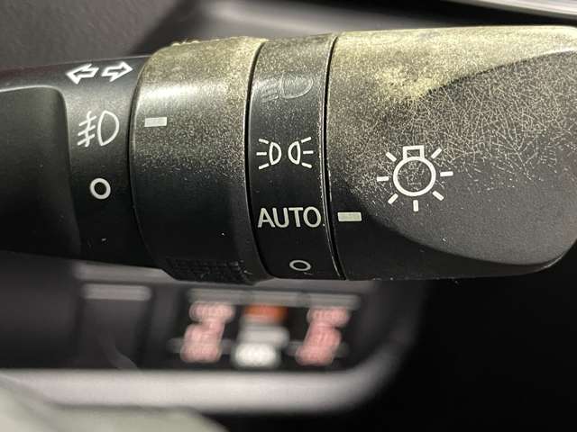 トヨタ ヴォクシー ２．０ ＺＳ H29年 () 99