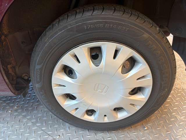 ホンダ フィット １．３ Ｇ １０ＴＨアニバーサリーＩＩ H24年 (近畿) 99