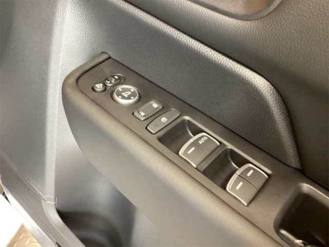 ホンダ ステップワゴン １．５ スパーダ R8年 (近畿) 99
