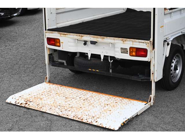 ダイハツ ハイゼットトラック 新明和製３５０ＫＧ 垂直ゲート車 ４ＷＤ ５ＭＴ H23年 (近畿) 99