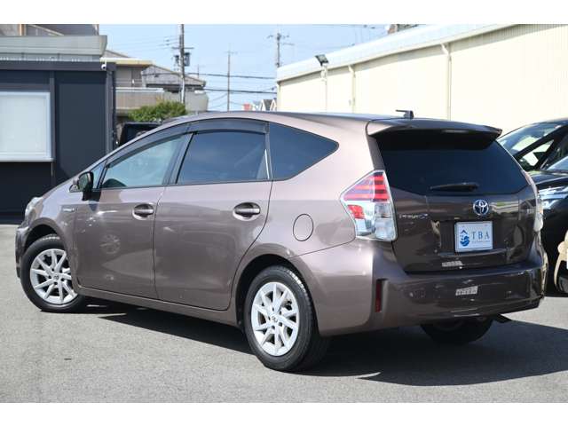 トヨタ プリウスΑ １．８ Ｇ H27年 (近畿) 99