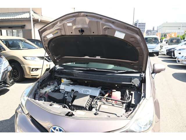 トヨタ プリウスΑ １．８ Ｇ H27年 (近畿) 99
