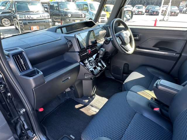 ダイハツ タント ６６０ カスタム ＲＳ R4年 () 99