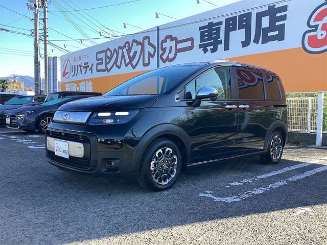 ホンダ フリード　ハイブリッド １．５ Ｅ：ＨＥＶ クロスター R7年 (四国) 99