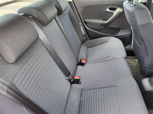 フォルクスワーゲン ポロ ＴＳＩ　コンフォートライン　ブルーモーションテクノロジー H24年 () 99