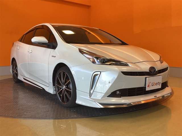 トヨタ プリウス １．８ Ａ ツーリングセレクション R2年 (近畿) 99