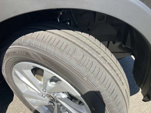 トヨタ ライズ　ハイブリッド ハイブリッド １．２ Ｇ R8年 () 99