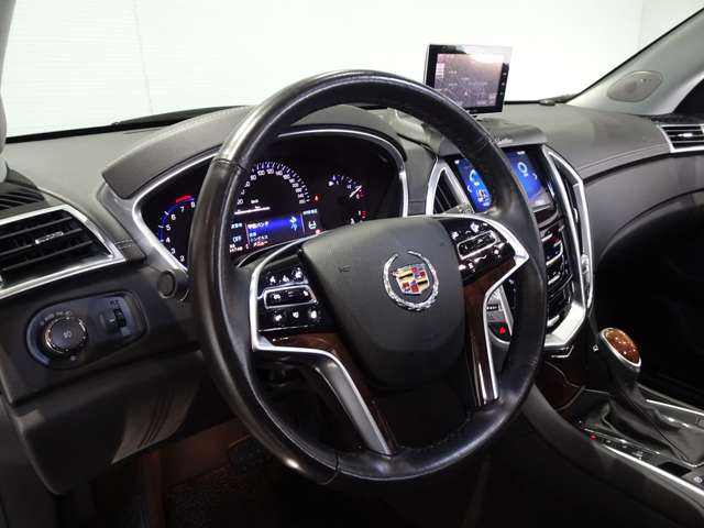 キャデラック ＳＲＸ　クロスオーバー プレミアム ４ＷＤ H25年 () 99