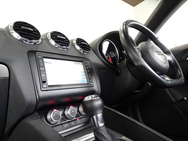 アウディ ＴＴ クーペ ２．０ ＴＦＳＩ クワトロ ４ＷＤ H24年 (関東) 99