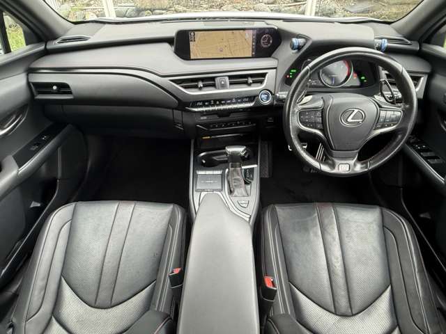 レクサス ＵＸ２５０ｈ Ｆスポーツ R1年 () 99