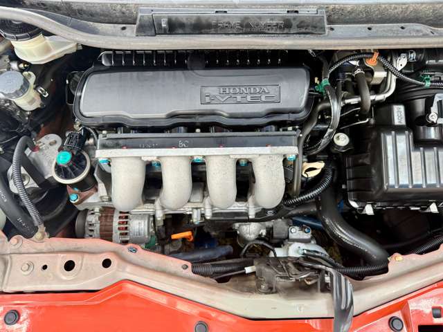 ホンダ フィット １．５ ＲＳ １０ＴＨアニバーサリー H23年 () 99