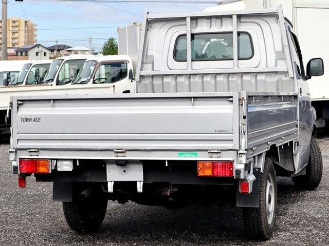 トヨタ タウンエーストラック 平ボディ 積載８００ＫＧ スマートアシス R4年 () 99