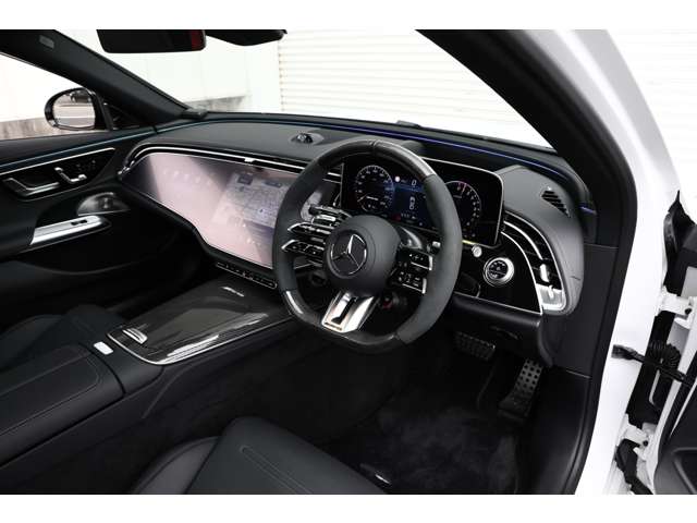 ＡＭＧ Ｅ Ｅ ５３ ハイブリッド ４マチックプラス エディションナイトカーボン （ＰＨＥＶ） ４ＷＤ ＭＰ２０２６０１ R7年 () 99
