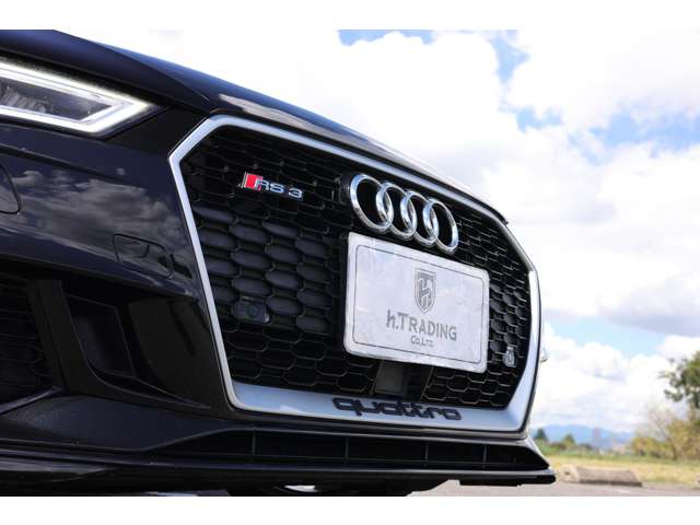 アウディ ＲＳ３　スポーツバック ２．５ ４ＷＤ H30年 () 99