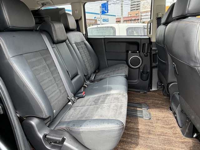 三菱 デリカ　Ｄ：５ ２．２ アクティブギア ディーゼルターボ ４ＷＤ H30年 () 99