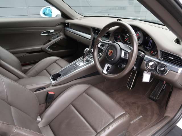 ポルシェ ９１１ カレラＳ ＰＤＫ H28年 () 99