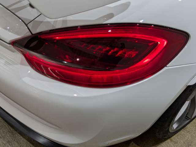 ポルシェ ケイマン ＧＴ４ H28年 () 99
